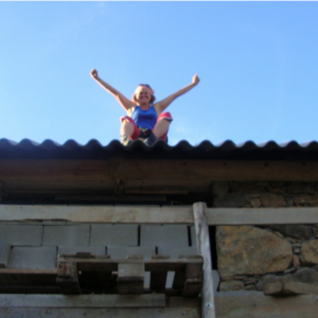 Bindle rejoicing at the roof finnaly being put on