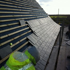 Care was taken to give a nice shape to the finnished slating.