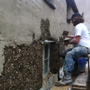 Lime render to cob cottage